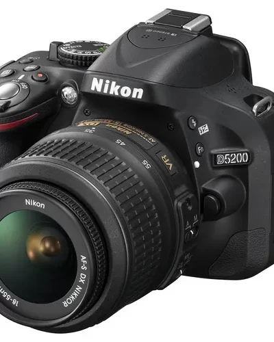 Nikon D5200 with 18-55mm Lens DSLR Camera  Kits
